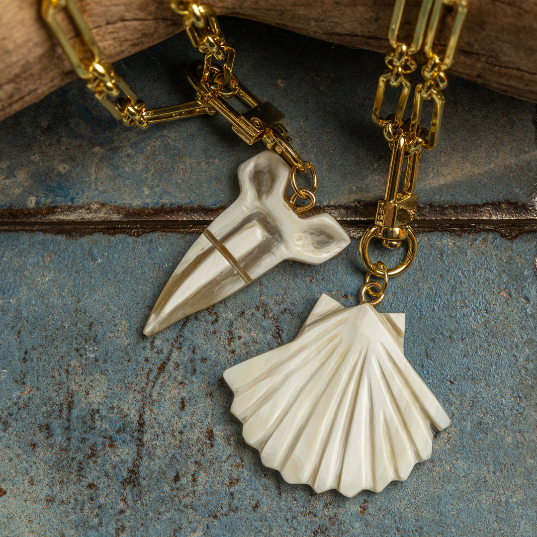 Lilly Sisto x Akola Bahari Collection hand-carved horn charm