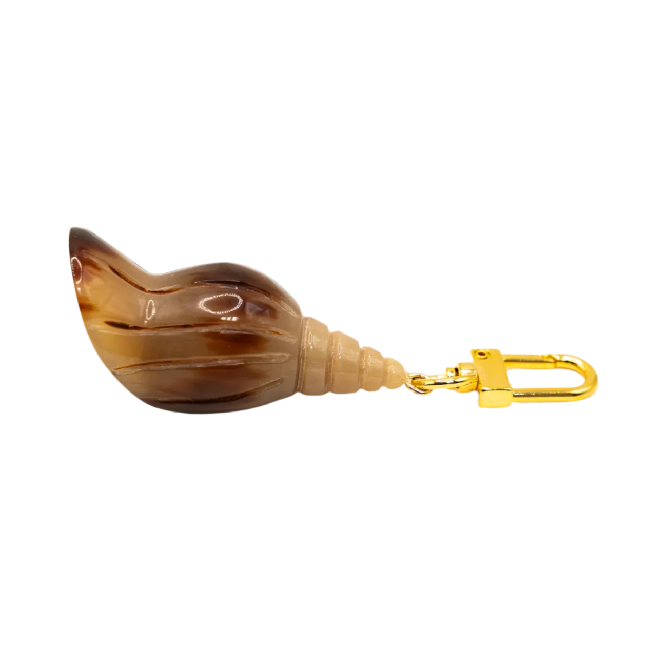 Lilly Sisto x Akola conch shell charm in hand-carved Ankole horn