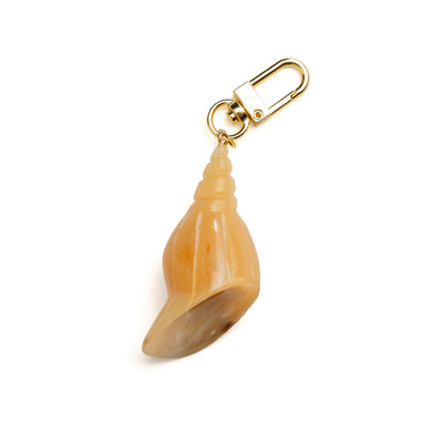 Akola conch shell horn charm, alternate angle